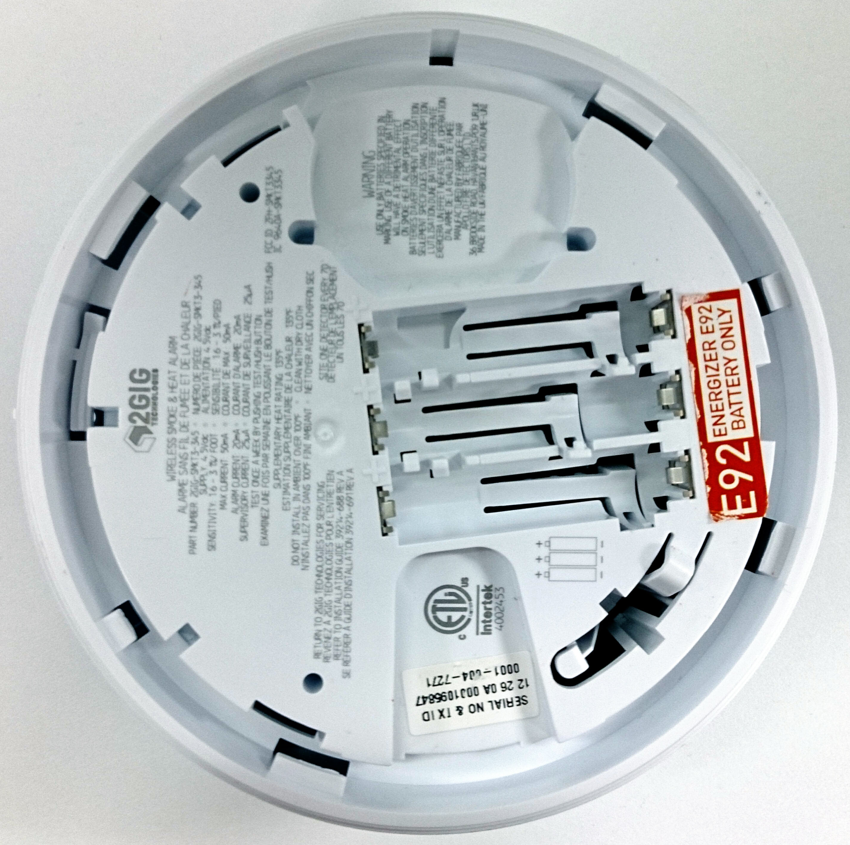 Changing Battery In Smoke Detector First Alert - 2fypj41