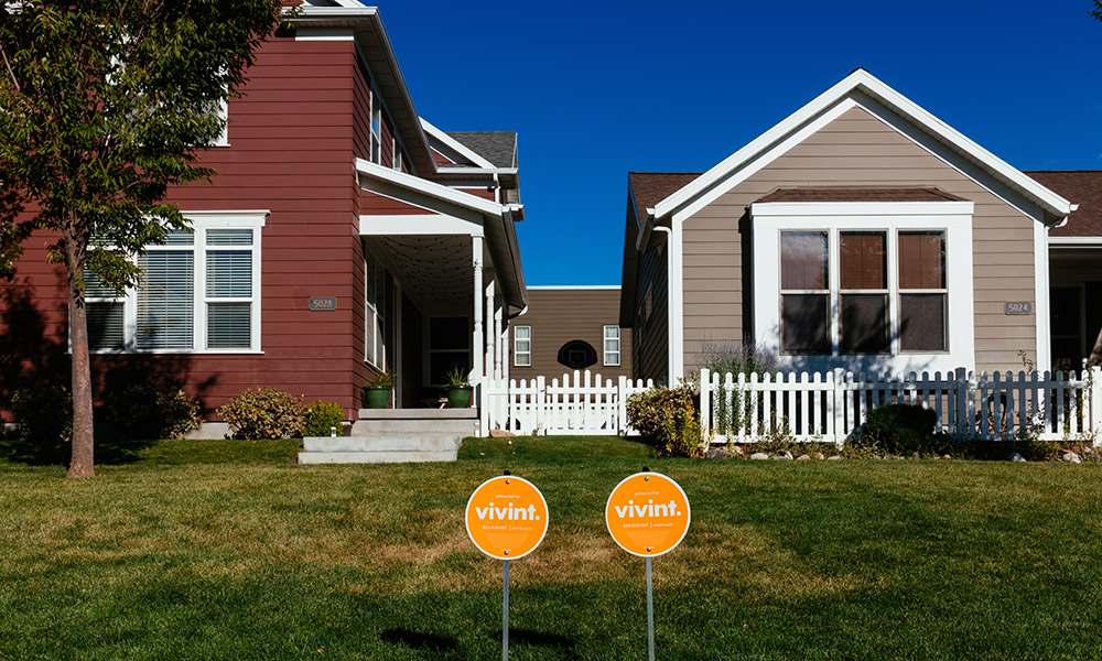 Neighboring Vivint protected Smart Homes