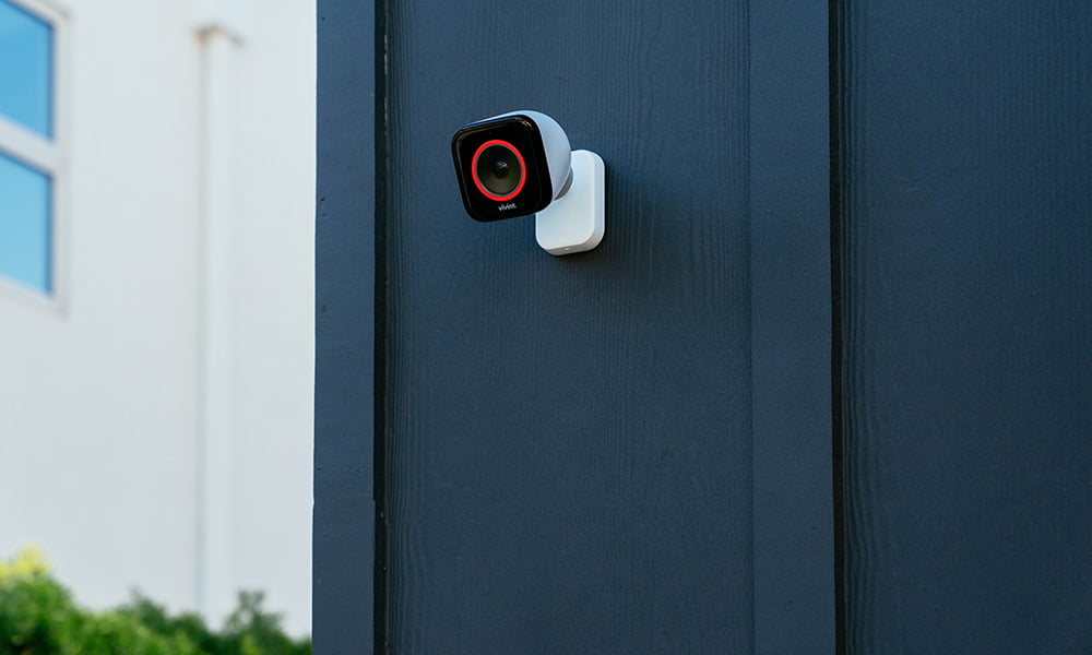 outdoor cameras that work with vivint