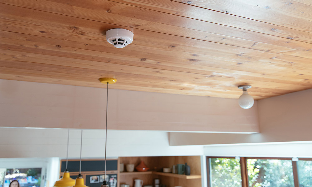 Vivint smoke detector